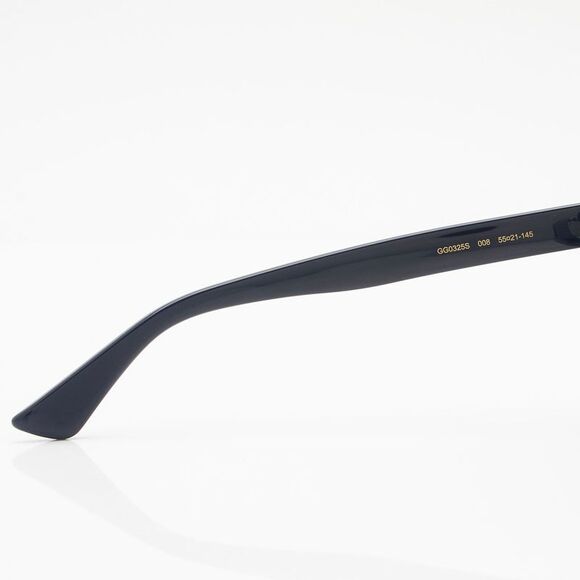 Gucci Round Sunglasses - Picture 3 of 5
